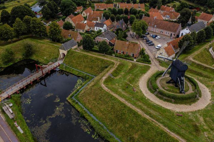 Bed and Breakfast Bij De Friesche Poort Bourtange Exteriér fotografie